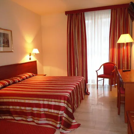 Select 3* モンテッキオ・エミーリア