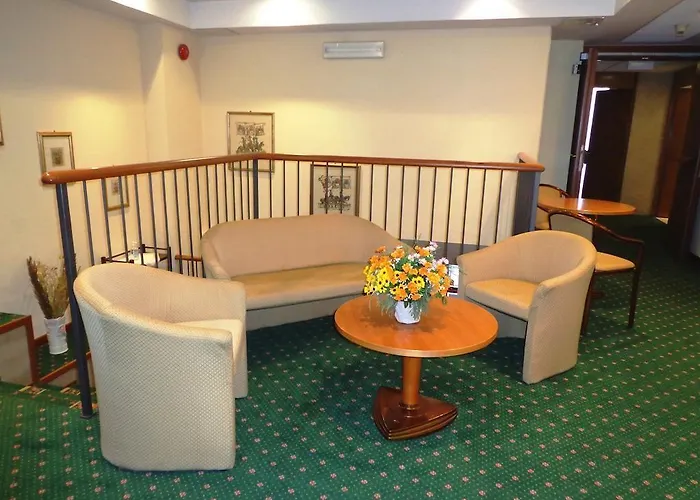 Select 3* モンテッキオ・エミーリア