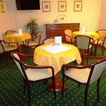 Hotel Select Montecchio Emilia