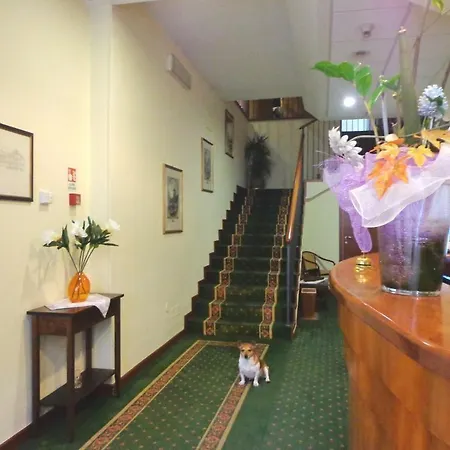 Hotel Select Montecchio Emilia