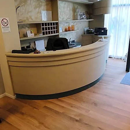 Hotel Select