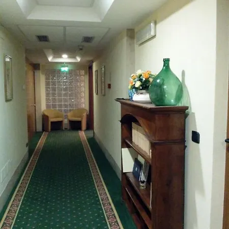 Hotel Select