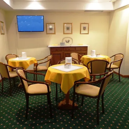 Hotel Select