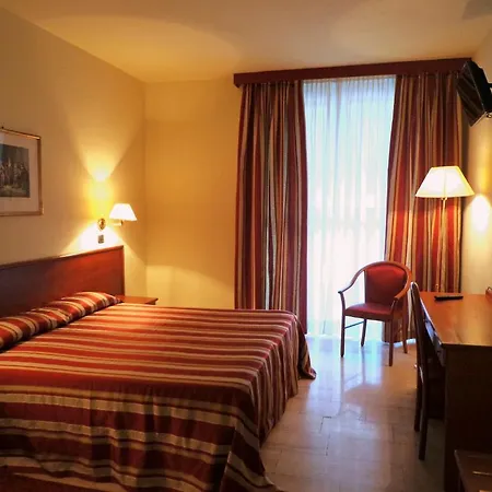 Hotel Select 3*