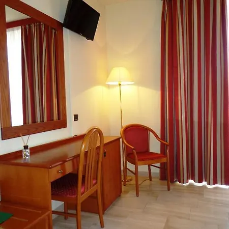 Hotel Select 3*